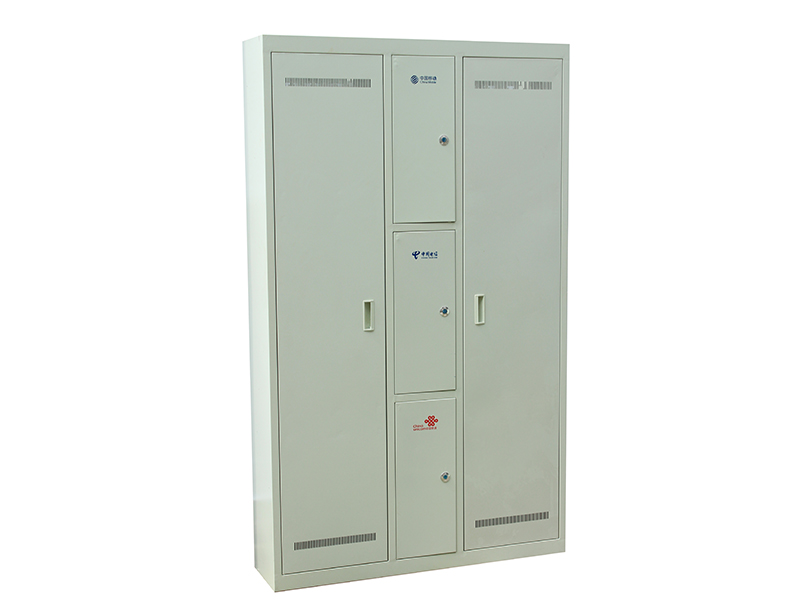 HW- Three networks in one cabinet -4